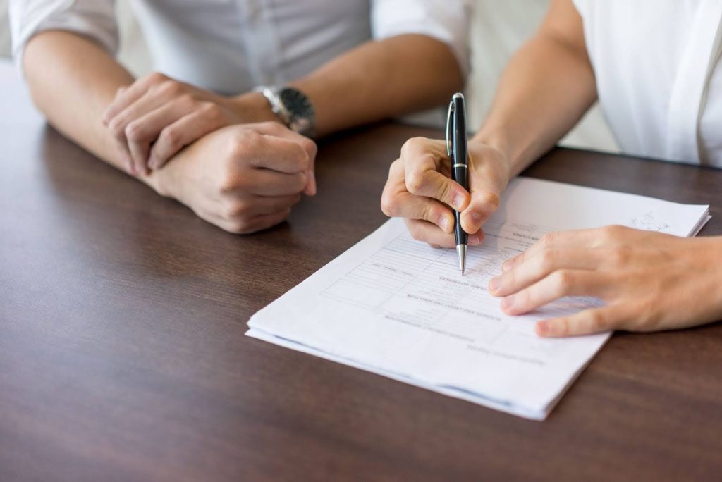 firma de un seguro de vida